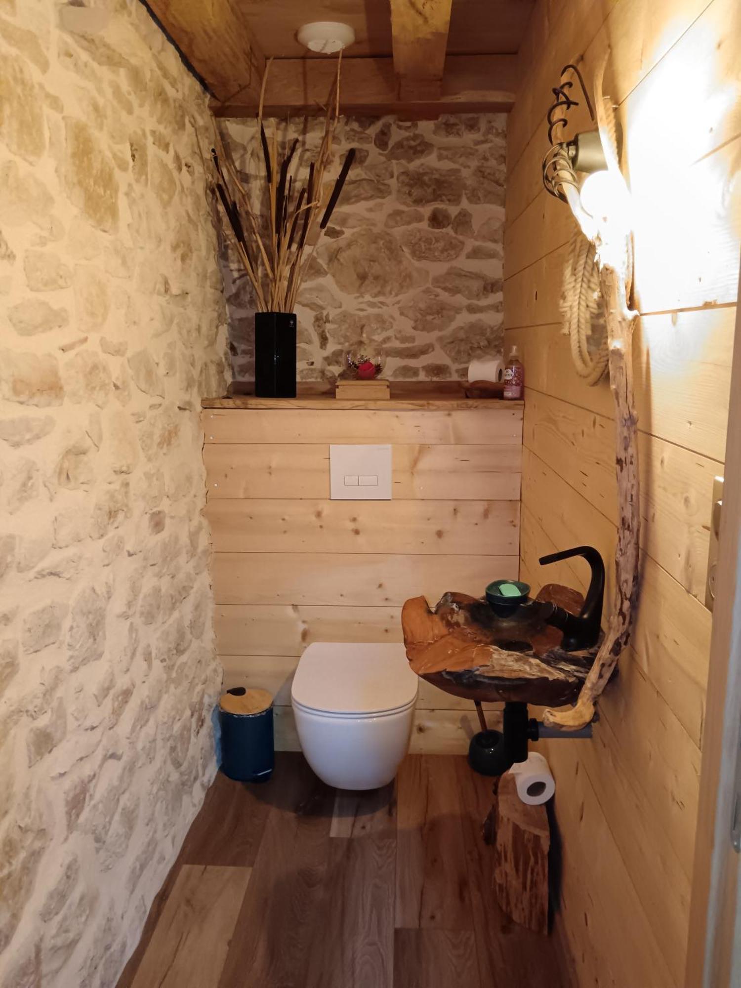 Domaine Moulin De Quincenat Apartment Champagnat  Ngoại thất bức ảnh