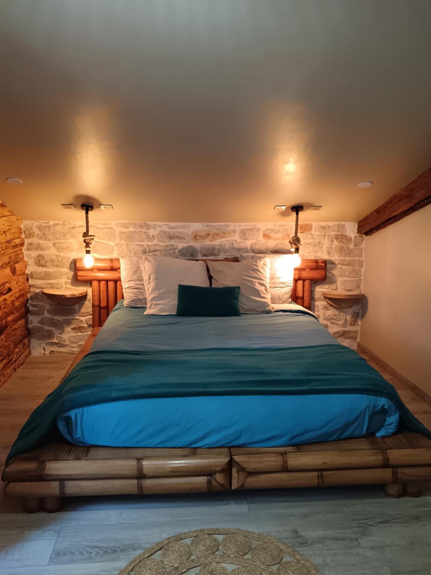 Domaine Moulin De Quincenat Apartment Champagnat  Ngoại thất bức ảnh
